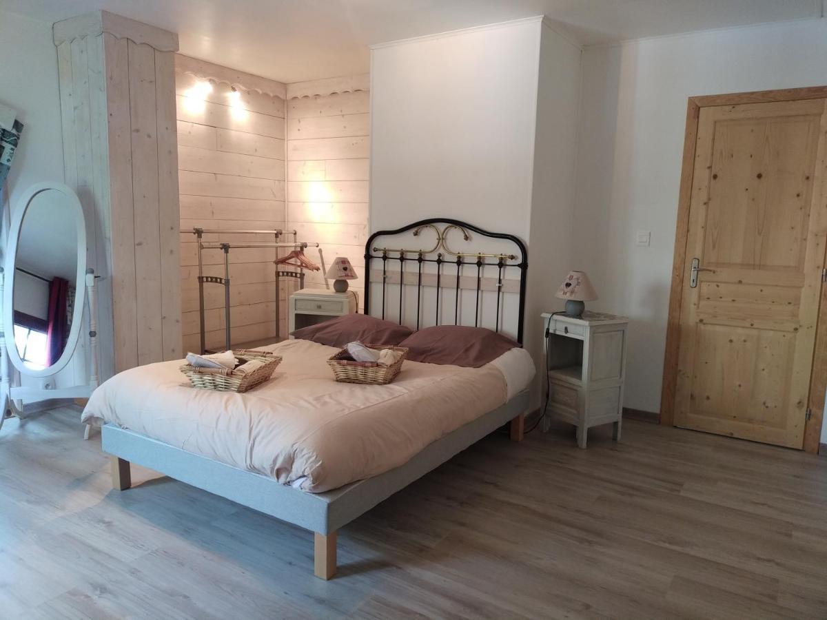 Bed and Breakfast La Marmotte De La Tour Exteriér fotografie